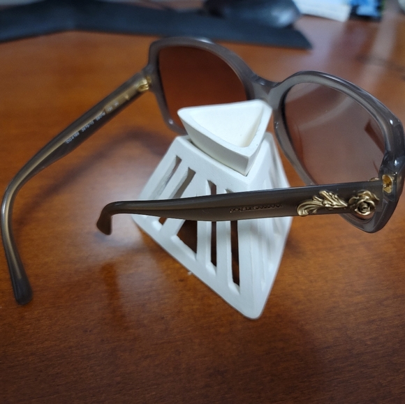 Dolce & Gabbana DG4168 sunglasses - Picture 3 of 6